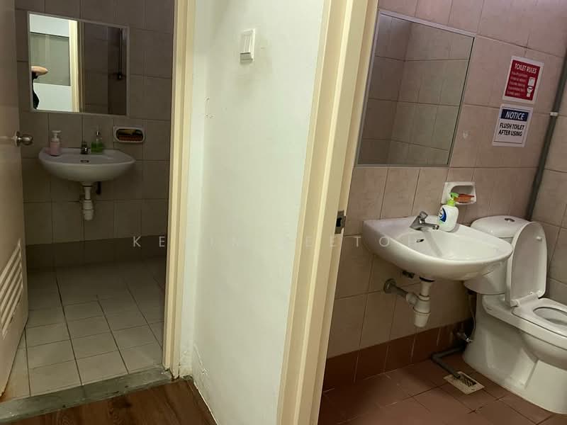 Eunos Techpark 2, 60 Kaki Bukit Place, 120 sqft, Light Industrial (B1) For Rent, by Kevin Seetoh, 500183101 - Bathroom - CommercialGuru.com.sg