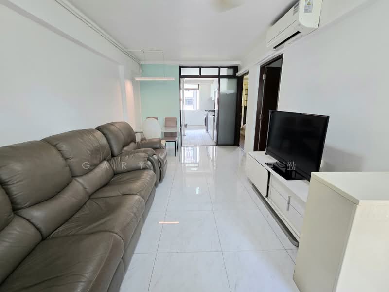 93 Jalan Dua, 93 Jalan Dua, 2 Bedrooms, 667 sqft, HDB Flat For Rent, by Gary Foo 符厚勤, 500183113 - Living Room - PropertyGuru.com.sg