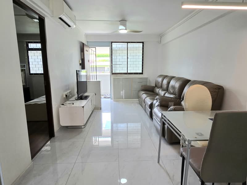 93 Jalan Dua, 93 Jalan Dua, 2 Bedrooms, 667 sqft, HDB Flat For Rent, by Gary Foo 符厚勤, 500183113 - Living Room - PropertyGuru.com.sg