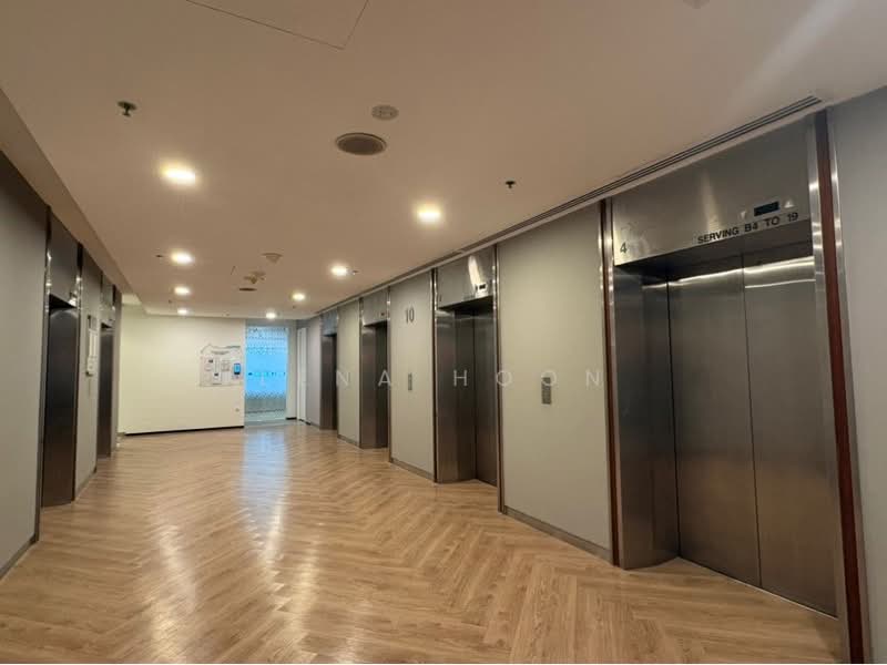 SLF Building, 510 Thomson Road, 1,822 sqft, Office For Rent, by Lena Hoon, 500183125 - Lift lobby - CommercialGuru.com.sg