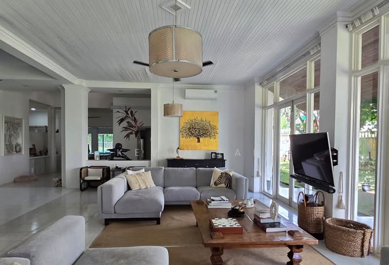 ⭐️⭐️LANDED7772 @ Prestige D10 Charming GCB, , 5 Bedrooms, 6,500 sqft, Good Class Bungalow For Sale, by Kevin Tan, 500183134 - Living Room - PropertyGuru.com.sg