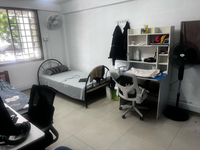 94 Lorong 4 Toa Payoh, 94 Lorong 4 Toa Payoh, 2 Bedrooms, 765 sqft, HDB Flat For Rent, by Mark Lim, 500183147 - Bedroom - PropertyGuru.com.sg