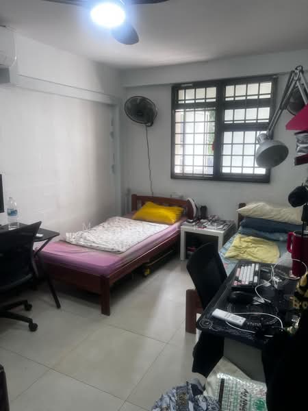 94 Lorong 4 Toa Payoh, 94 Lorong 4 Toa Payoh, 2 Bedrooms, 765 sqft, HDB Flat For Rent, by Mark Lim, 500183147 - Bedroom - PropertyGuru.com.sg