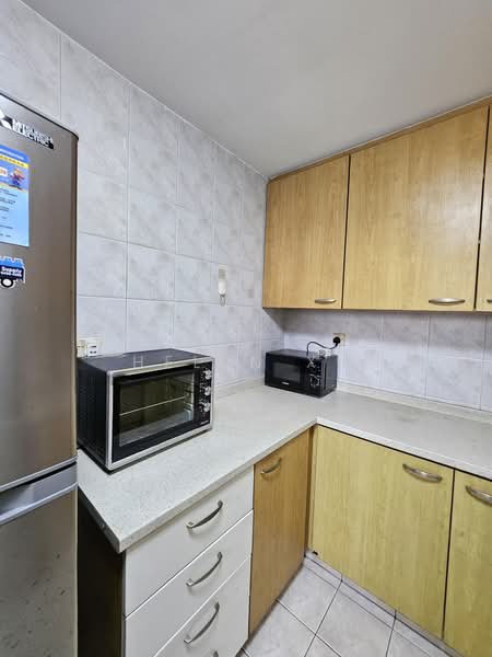 Paya Lebar Residences, 27 Paya Lebar Road, Room Rental, 90 sqft, Apartment For Rent, by Helen Xu, 500183155 - Kitchen - PropertyGuru.com.sg