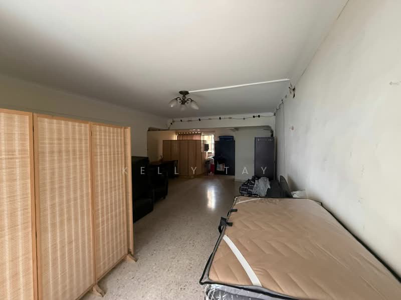 468 Jurong West Street 41, 468 Jurong West Street 41, 3 Bedrooms, 1,302 sqft, HDB Flat For Sale, by Kelly Tay, 500183159 - Living Room - PropertyGuru.com.sg