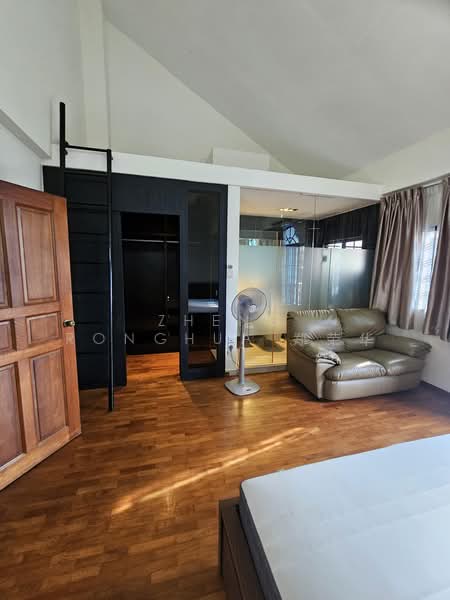 Pasir Panjang, , Room Rental, 300 sqft, Semi-Detached House For Rent, by Zheng Ronghua 郑荣华, 500183161 - Masrer Bedroom - PropertyGuru.com.sg