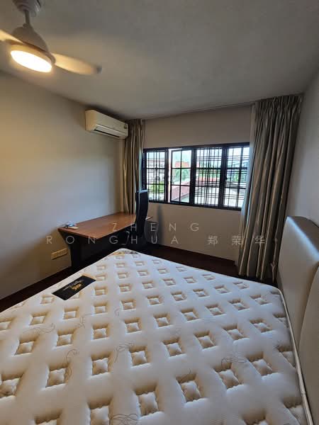 Pasir Panjang, , Room Rental, 300 sqft, Semi-Detached House For Rent, by Zheng Ronghua 郑荣华, 500183161 - Common Bedroom - PropertyGuru.com.sg