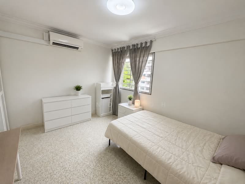17 Hougang Avenue 3, 17 Hougang Avenue 3, 3 Bedrooms, 1,055 sqft, HDB Flat For Sale, by Wendi Soh, 500183162 - Bedroom - PropertyGuru.com.sg