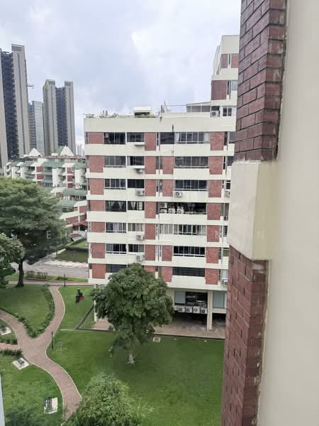 Pandan Valley, 3 Pandan Valley, Room Rental, 100 sqft, Condominium For Rent, by Ella Sherman, 500183163 - Exterior - PropertyGuru.com.sg