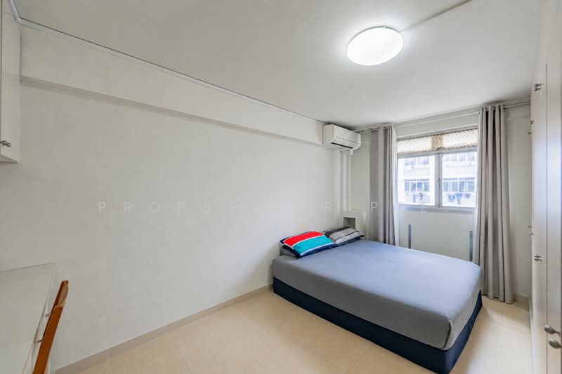 70 Circuit Road, 70 Circuit Road, 1 Bedroom, 452 sqft, HDB Flat For Sale, by Florence Ho, 500183166 - Bedroom - PropertyGuru.com.sg