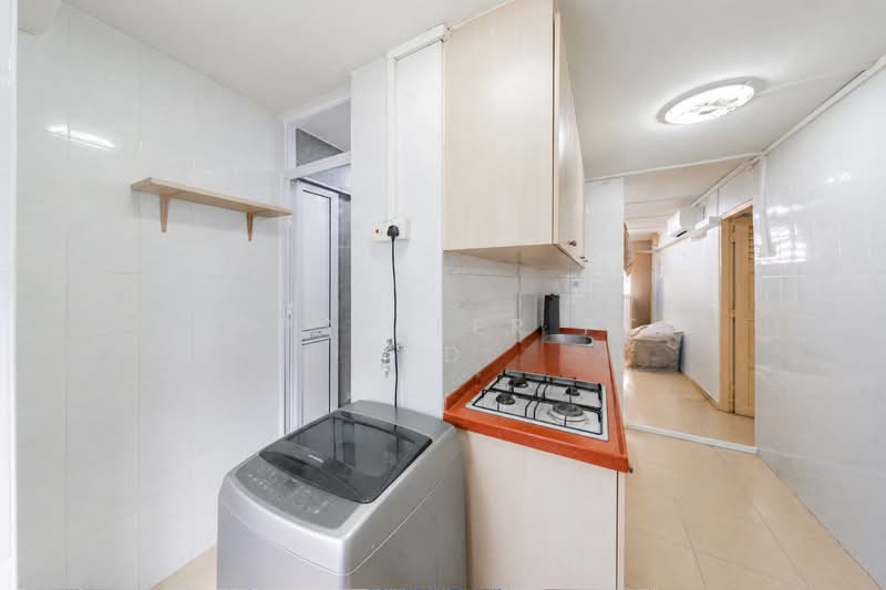 70 Circuit Road, 70 Circuit Road, 1 Bedroom, 452 sqft, HDB Flat For Sale, by Florence Ho, 500183166 - Kitchen - PropertyGuru.com.sg