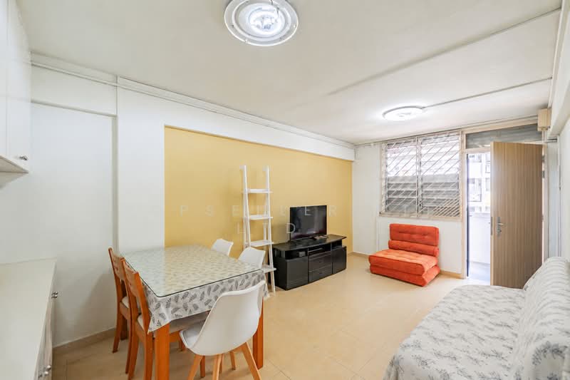 70 Circuit Road, 70 Circuit Road, 1 Bedroom, 452 sqft, HDB Flat For Sale, by Florence Ho, 500183166 - Living Room - PropertyGuru.com.sg