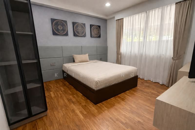 Luxury Family Semi-D near Greenwich V, , 5 Bedrooms, 5,000 sqft, Semi-Detached House For Sale, by Kristle Ng, 500183190 - Bedroom - PropertyGuru.com.sg