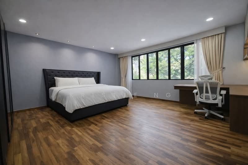 Luxury Family Semi-D near Greenwich V, , 5 Bedrooms, 5,000 sqft, Semi-Detached House For Sale, by Kristle Ng, 500183190 - Bedroom - PropertyGuru.com.sg