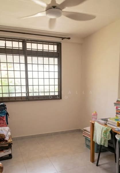 492 Jurong West Street 41, 492 Jurong West Street 41, 2 Bedrooms, 689 sqft, HDB Flat For Sale, by Prescealla Ong, 500183197 - Study - PropertyGuru.com.sg