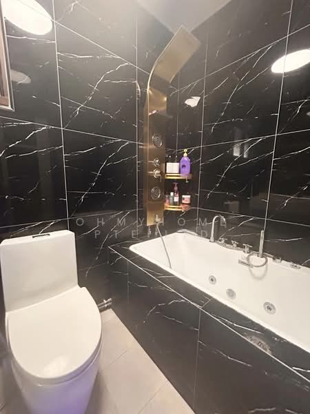 637 Woodlands Ring Road, 637 Woodlands Ring Road, 4 Bedrooms, 1,528 sqft, HDB Flat For Sale, by KEE PENG HAR, 500183210 - Bathroom - PropertyGuru.com.sg