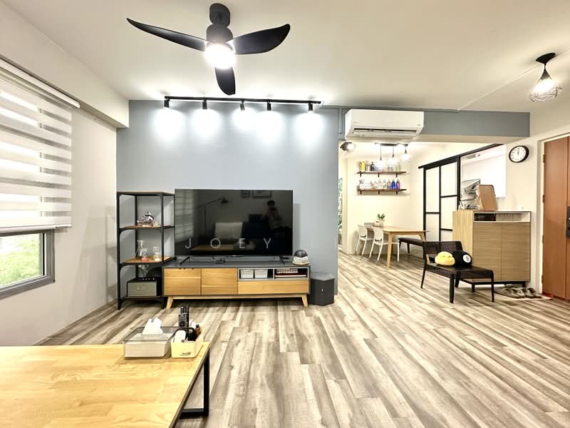 232B Sumang Lane, 232B Sumang Lane, 3 Bedrooms, 1,001 sqft, HDB Flat For Sale, by Joey Lim, 500183217 - Living Room - PropertyGuru.com.sg