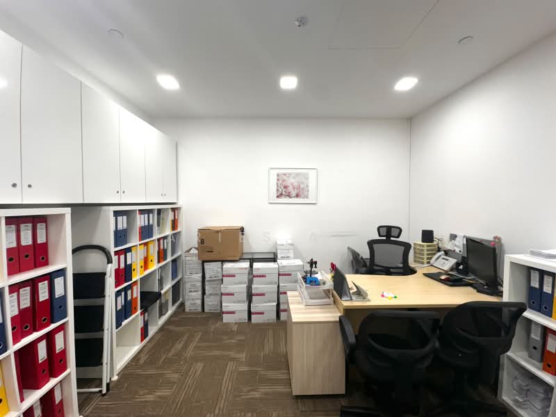 Quartz Industrial Building, 5 Upper Aljunied Link, 2,314 sqft, Light Industrial (B1) For Sale, by Aries Ang, 500183221 - Office room - CommercialGuru.com.sg