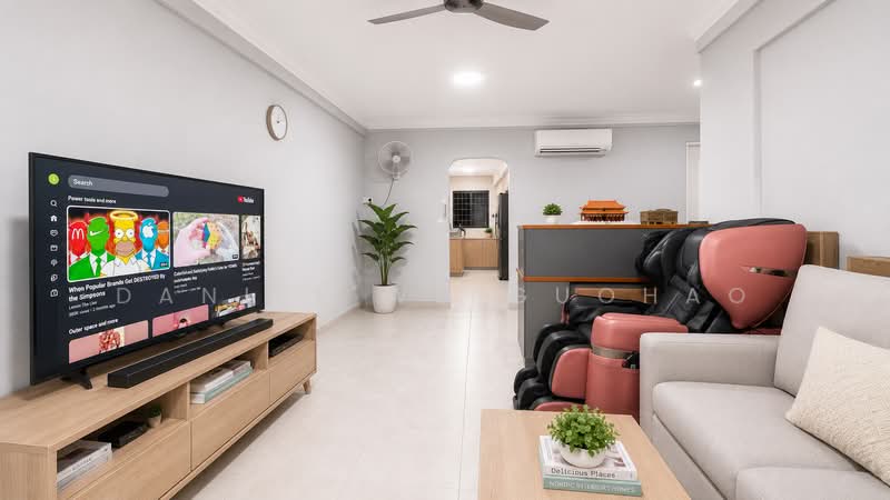 330 Jurong East Avenue 1, 330 Jurong East Avenue 1, 3 Bedrooms, 1,119 sqft, HDB Flat For Sale, by Daniel Wu Guohao, 500183223 - Living Room - PropertyGuru.com.sg