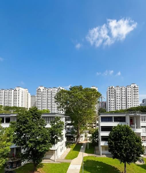 33 Lim Liak Street, 33 Lim Liak Street, 2 Bedrooms, 947 sqft, HDB Flat For Sale, by Aaron Chng, 500183224 - Exterior - PropertyGuru.com.sg