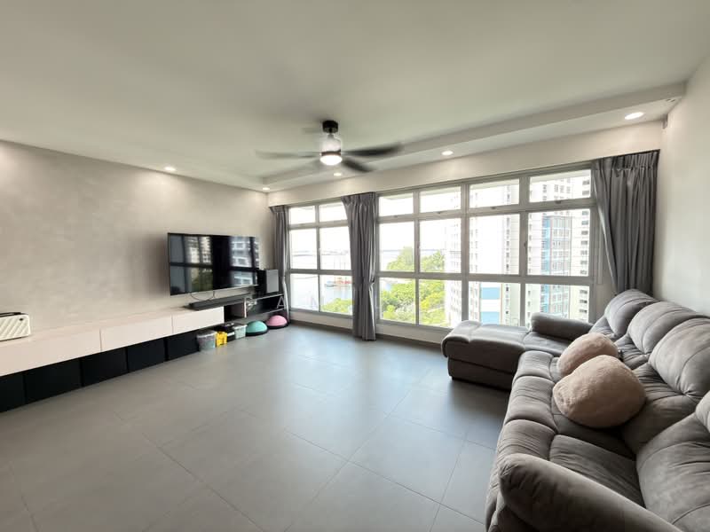 422B Northshore Drive, 422B Northshore Drive, 3 Bedrooms, 1,216 sqft, HDB Flat For Sale, by Sam Lim, 500183226 - Living Room - PropertyGuru.com.sg