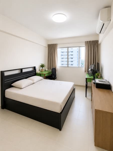 128 Lorong Ah Soo, 128 Lorong Ah Soo, 4 Bedrooms, 1,528 sqft, HDB Flat For Sale, by Desmond Lian, 500183235 - Bedroom - PropertyGuru.com.sg