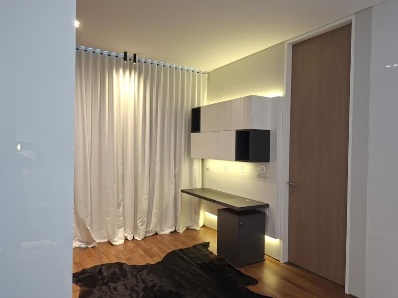 Goldhill Avenue, Goldhill Avenue, 6 Bedrooms, 8,500 sqft, Detached House For Sale, by Steve Teo, 500183237 - Study - PropertyGuru.com.sg