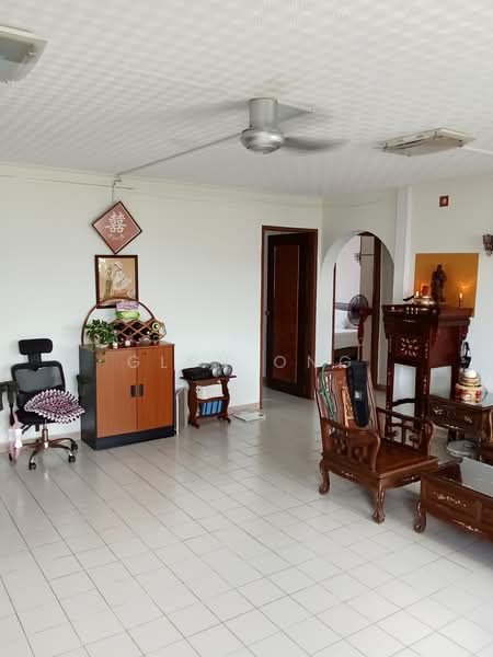278 Yishun Street 22, 278 Yishun Street 22, 3 Bedrooms, 1,119 sqft, HDB Flat For Sale, by Glen Ong, 500183244 - Living Room - PropertyGuru.com.sg