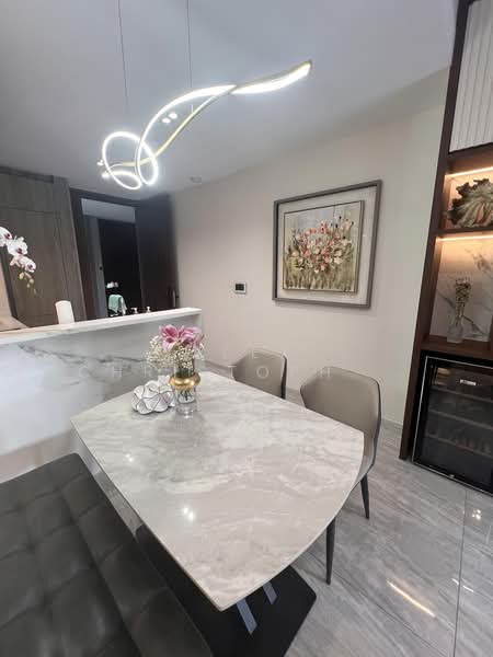 Leedon Green, 38 Leedon Heights, 2 Bedrooms, 818 sqft, Condominium For Sale, by Alex Christopher Lee, 500183266 - Dining Room - PropertyGuru.com.sg