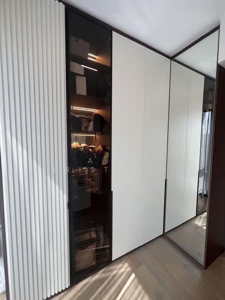 Leedon Green, 38 Leedon Heights, 2 Bedrooms, 818 sqft, Condominium For Sale, by Alex Christopher Lee, 500183266 - Interior - PropertyGuru.com.sg