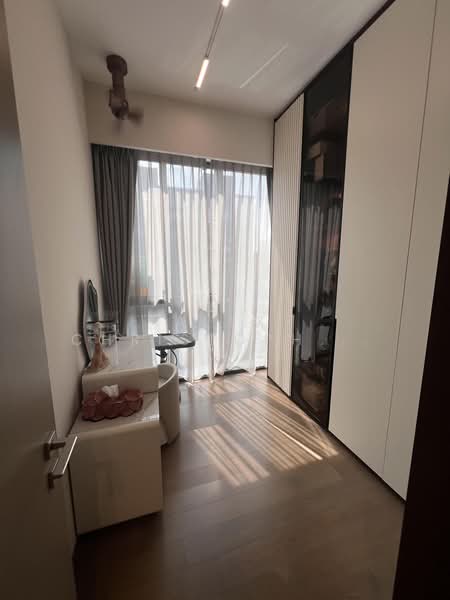 Leedon Green, 38 Leedon Heights, 2 Bedrooms, 818 sqft, Condominium For Sale, by Alex Christopher Lee, 500183266 - Bedroom - PropertyGuru.com.sg