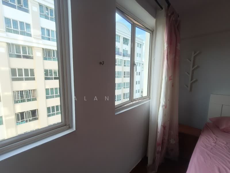 Melville Park, 12 Simei Street 1, Room Rental, 300 sqft, Apartment For Rent, by Alan Huy, 500183277 - Bedroom - PropertyGuru.com.sg