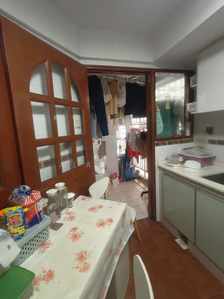 Melville Park, 12 Simei Street 1, Room Rental, 300 sqft, Apartment For Rent, by Alan Huy, 500183277 - Kitchen - PropertyGuru.com.sg