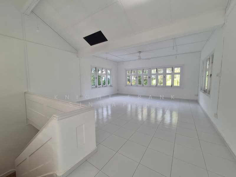5 Canterbury Road, , 3 Bedrooms, 5,604 sqft, Detached House For Rent, by BELVRI MOK, 500183279 - Hall - PropertyGuru.com.sg