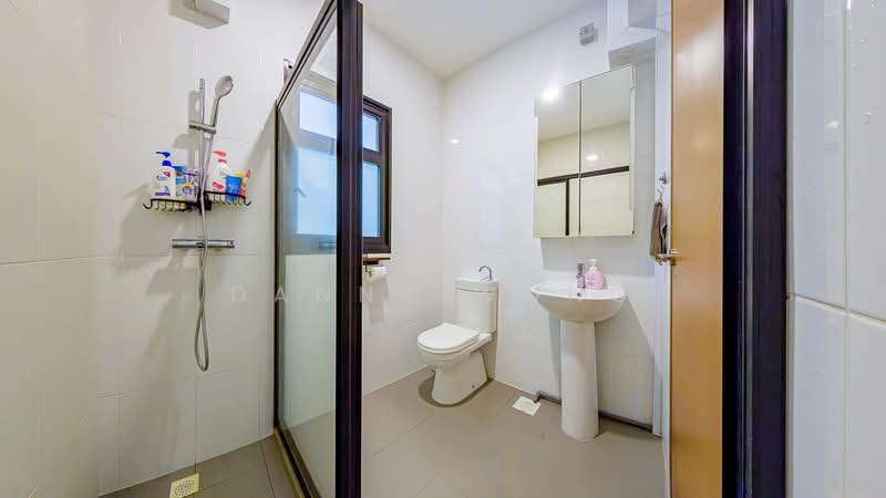 110B Bidadari Park Drive, 110B Bidadari Park Drive, 3 Bedrooms, 1,001 sqft, HDB Flat For Sale, by Danny Wong, 500183291 - Bathroom - PropertyGuru.com.sg