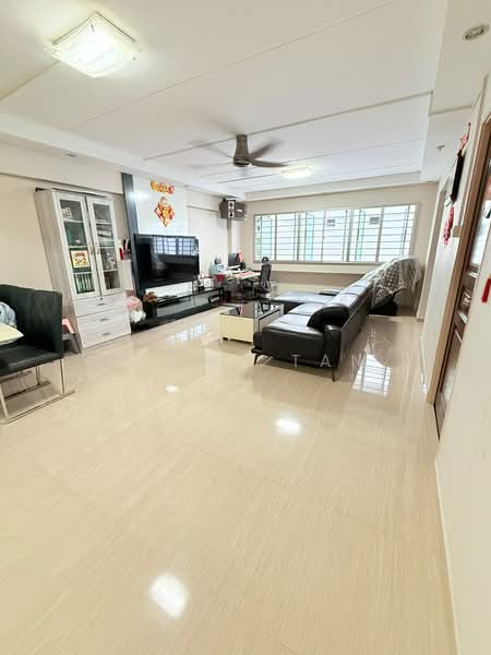 628B Woodlands Ring Road, 628B Woodlands Ring Road, 3 Bedrooms, 1,301 sqft, HDB Flat For Sale, by Jimmy Tan, 500183298 - Living Room - PropertyGuru.com.sg