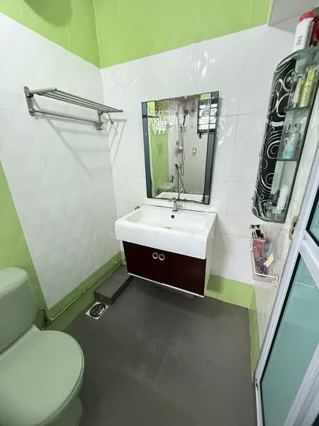 628B Woodlands Ring Road, 628B Woodlands Ring Road, 3 Bedrooms, 1,301 sqft, HDB Flat For Sale, by Jimmy Tan, 500183298 - Bathroom - PropertyGuru.com.sg
