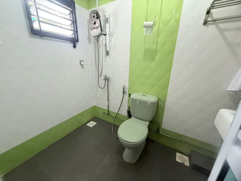 628B Woodlands Ring Road, 628B Woodlands Ring Road, 3 Bedrooms, 1,301 sqft, HDB Flat For Sale, by Jimmy Tan, 500183298 - Bathroom - PropertyGuru.com.sg