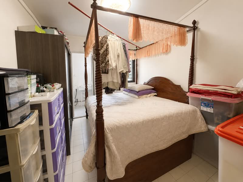 48 Teban Gardens Road, 48 Teban Gardens Road, 2 Bedrooms, 732 sqft, HDB Flat For Sale, by Faizal Rahim, 500183305 - Bedroom - PropertyGuru.com.sg