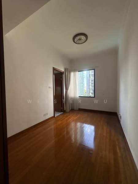 Four Seasons Park, 8 Cuscaden Walk, 4 Bedrooms, 2,260 sqft, Condominium For Rent, by Webster Wu, 500183310 - Common Bedroom 1 with attached - PropertyGuru.com.sg