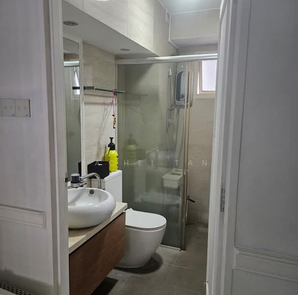 404A Fernvale Lane, 404A Fernvale Lane, 3 Bedrooms, 1,205 sqft, HDB Flat For Sale, by Rachel Tan, 500183312 - Bathroom - PropertyGuru.com.sg
