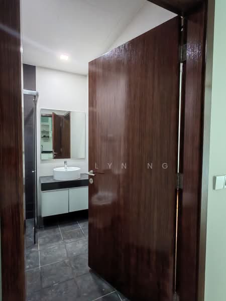Parc Rosewood, 83 Rosewood Drive, 2 Bedrooms, 581 sqft, Condominium For Rent, by Roslyn Ng, 500183315 - Bathroom - PropertyGuru.com.sg