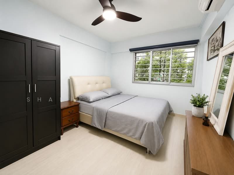 92 Bedok North Avenue 4, 92 Bedok North Avenue 4, 2 Bedrooms, 883 sqft, HDB Flat For Sale, by Sharifah Kamariah, 500183316 - Bedroom - PropertyGuru.com.sg