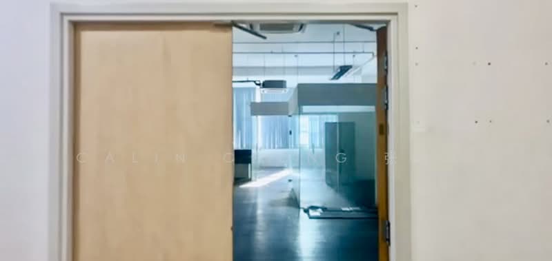 E-Centre @ Redhill, 3791 Jalan Bukit Merah, 1,173 sqft, Light Industrial (B1) For Rent, by Calin Chong 张雪冰, 500183319 - Interior - CommercialGuru.com.sg