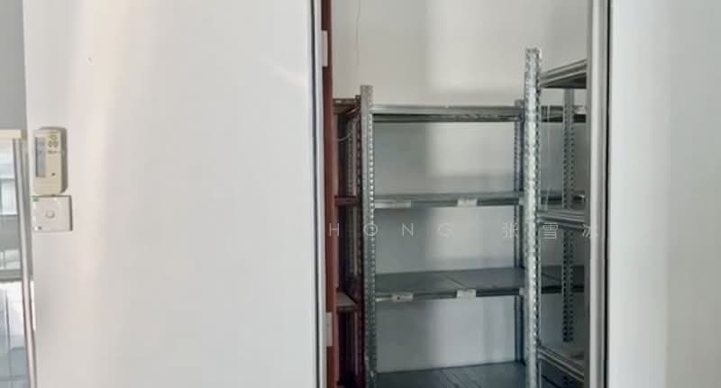 E-Centre @ Redhill, 3791 Jalan Bukit Merah, 1,173 sqft, Light Industrial (B1) For Rent, by Calin Chong 张雪冰, 500183319 - Interior - CommercialGuru.com.sg