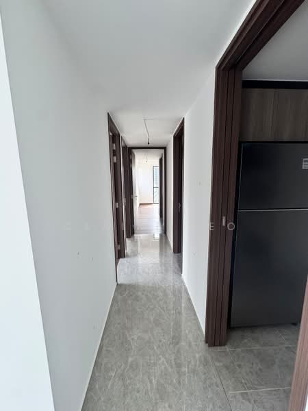 Bartley Vue, 6 Jalan Bunga Rampai, 3 Bedrooms, 947 sqft, Condominium For Rent, by Claire Neo, 500183334 - Corridor - PropertyGuru.com.sg