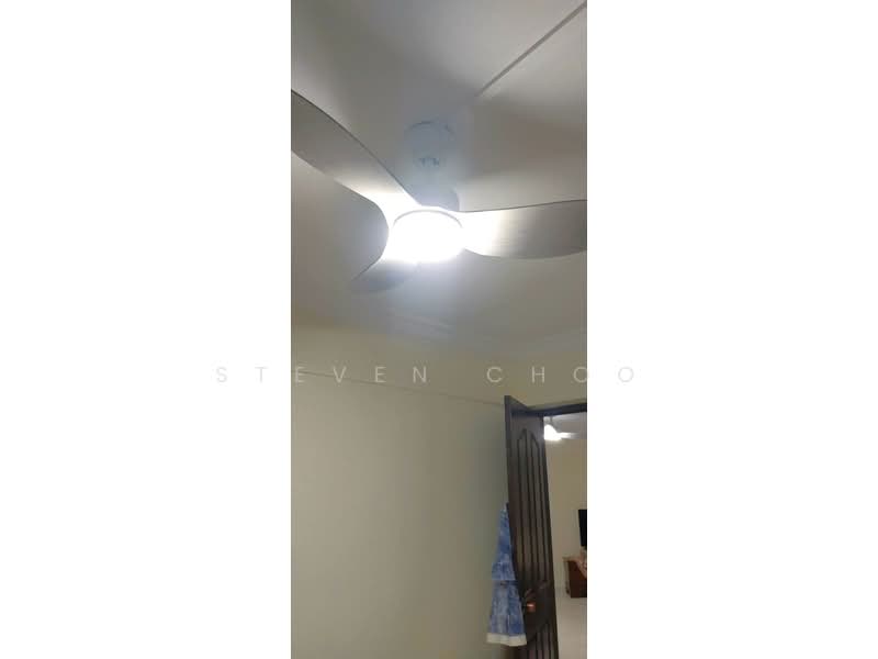 239 Bukit Batok East Avenue 5, 239 Bukit Batok East Avenue 5, Room Rental, 130 sqft, HDB Flat For Rent, by Steven Choo, 500183338 - Interior - PropertyGuru.com.sg