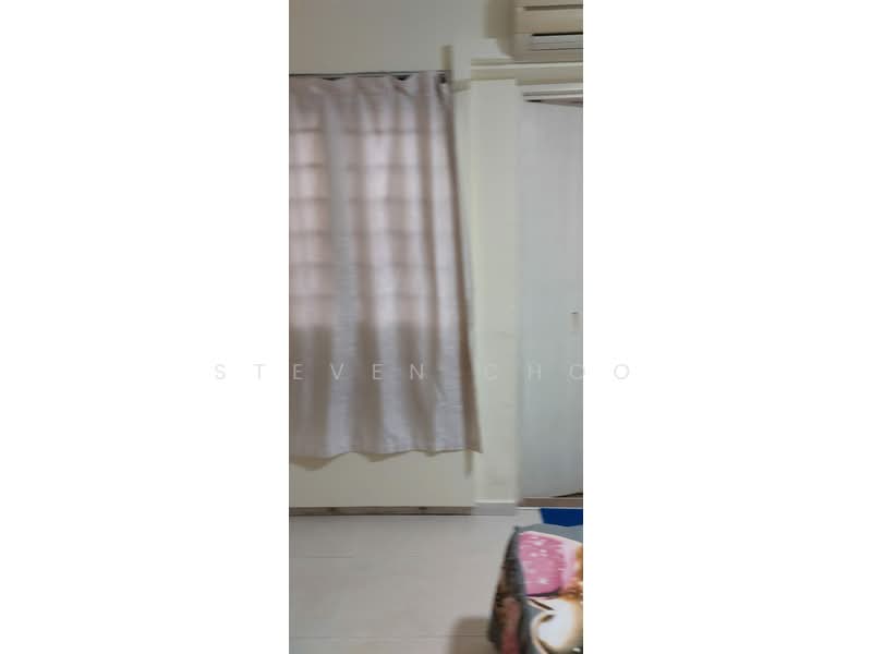 239 Bukit Batok East Avenue 5, 239 Bukit Batok East Avenue 5, Room Rental, 130 sqft, HDB Flat For Rent, by Steven Choo, 500183338 - Interior - PropertyGuru.com.sg