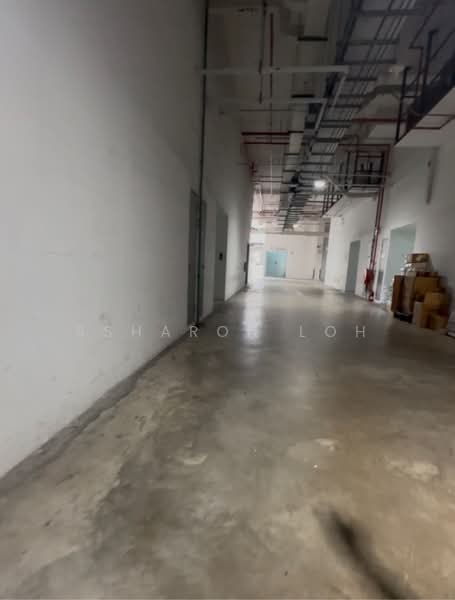 Oxley BizHub, 61 Ubi Road 1, 969 sqft, Light Industrial (B1) For Rent, by Ssharon Loh, 500183351 - CommercialGuru.com.sg