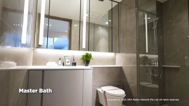 Grand Dunman, 18 Dunman Road, 2 Bedrooms, 667 sqft, Condominium For Sale, by Lyn Feng, 500183360 - Bathroom - PropertyGuru.com.sg